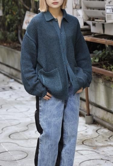 YOKE | MESH KNITTED BUTTONED CARDIGAN(BOTTLE GREEN YOKE | MESH KNITTED BUTTONED CARDIGAN(BOTTLE GREEN