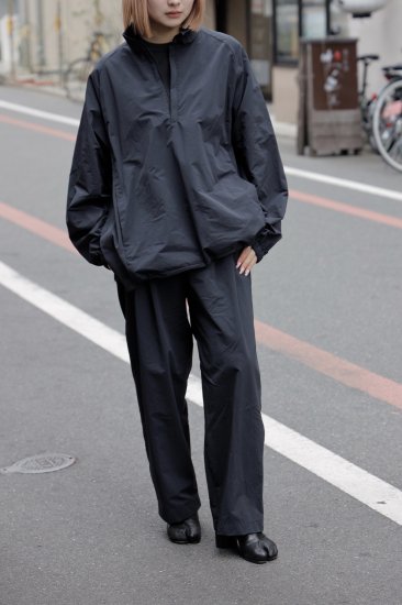 stein | シュタイン WINDPROOF NYLON HALF ZIP PULLOVER(BLACK