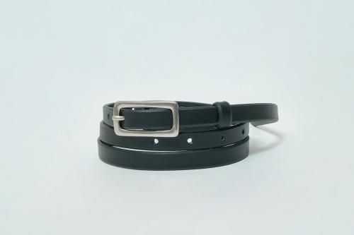 <img class='new_mark_img1' src='https://img.shop-pro.jp/img/new/icons47.gif' style='border:none;display:inline;margin:0px;padding:0px;width:auto;' />Blanc YM / Leather Narrow Belt(BLACK)