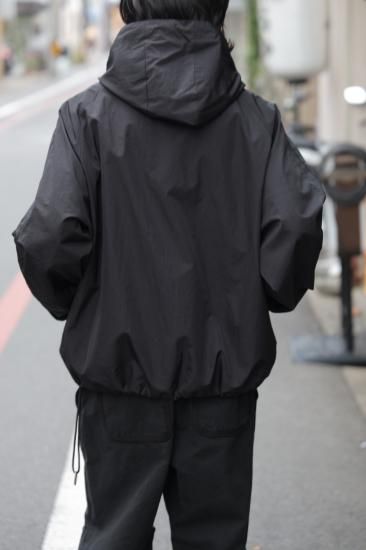 ssstein | シュタイン NYLON TWILL HOODED ZIP UP JACKET(BLACK ssstein | シュタイン NYLON TWILL HOODED ZIP UP JACKET(BLACK