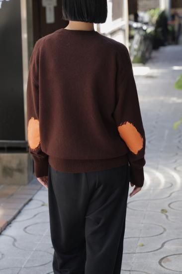 YOKE | PAINTED ELBOW PATCH SWEATER(BROWN) | ペイントエルボー YOKE | PAINTED ELBOW PATCH SWEATER(BROWN) | ペイントエルボー