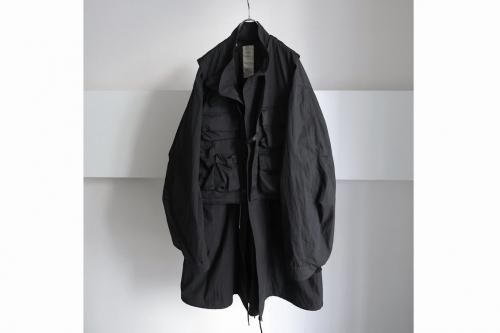 <img class='new_mark_img1' src='https://img.shop-pro.jp/img/new/icons2.gif' style='border:none;display:inline;margin:0px;padding:0px;width:auto;' />ANTHEM A / MILITARY MULTI WAY OVER COAT(BLACK)