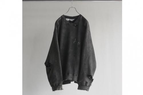 <img class='new_mark_img1' src='https://img.shop-pro.jp/img/new/icons2.gif' style='border:none;display:inline;margin:0px;padding:0px;width:auto;' />ANCELLM / CRASH UNEVEN OVER SWEAT SHIRT(BLACK)