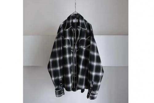 <img class='new_mark_img1' src='https://img.shop-pro.jp/img/new/icons2.gif' style='border:none;display:inline;margin:0px;padding:0px;width:auto;' />ALAYA / Ombre Check Oversized Western Shirt(GREY OMBRE CHECK)
