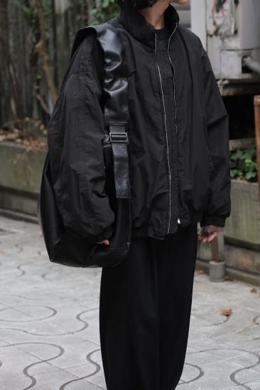 ssstein | シュタイン SHIRRING HANDLE LEATHER SHOULDER BAG ssstein | シュタイン SHIRRING HANDLE LEATHER SHOULDER BAG