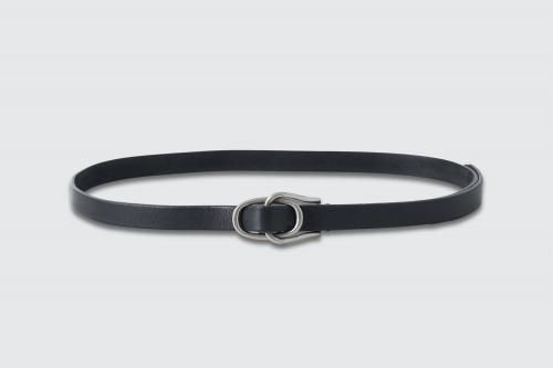 <img class='new_mark_img1' src='https://img.shop-pro.jp/img/new/icons2.gif' style='border:none;display:inline;margin:0px;padding:0px;width:auto;' />YOKE / W RING LEATHER BELT(BLACK)