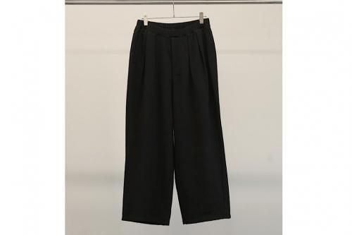 <img class='new_mark_img1' src='https://img.shop-pro.jp/img/new/icons2.gif' style='border:none;display:inline;margin:0px;padding:0px;width:auto;' />ANCELLM / TUCK SWEAT PANTS(BLACK)