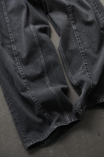 YOKE | BLEACHED DENIM WIDE-LEG BUGGY PANTS(BLACK) | ブルーチ