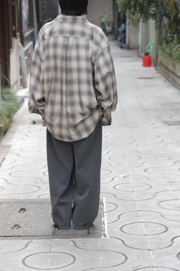 25SS YOKE ブリーチデニムワイドレッグバギーパンツ YOKE | BLEACHED DENIM WIDE-LEG BUGGY PANTS(BLACK) | ブルーチ