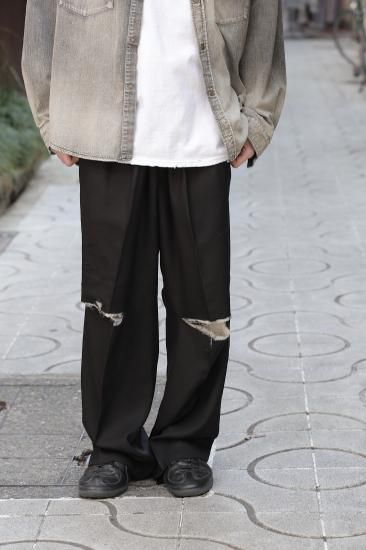 ANCELLM | アンセルム DAMAGE WOOL 2TUCK SLACKS(BLACK ANCELLM | アンセルム DAMAGE WOOL 2TUCK SLACKS(BLACK