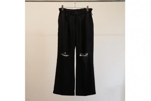 <img class='new_mark_img1' src='https://img.shop-pro.jp/img/new/icons2.gif' style='border:none;display:inline;margin:0px;padding:0px;width:auto;' />ANCELLM / DAMAGE WOOL 2TUCK SLACKS(BLACK)