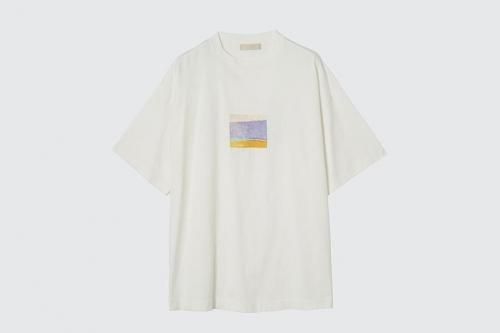 <img class='new_mark_img1' src='https://img.shop-pro.jp/img/new/icons2.gif' style='border:none;display:inline;margin:0px;padding:0px;width:auto;' />YOKE / EMBROIDERY T-SHIRT(WHITE)