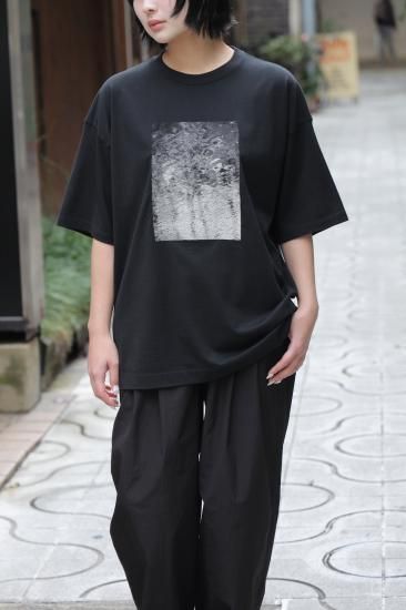 YOKE | EMBROIDERY T-SHIRT by TARO MIZUTANI(BLACK) | 刺繍TEE