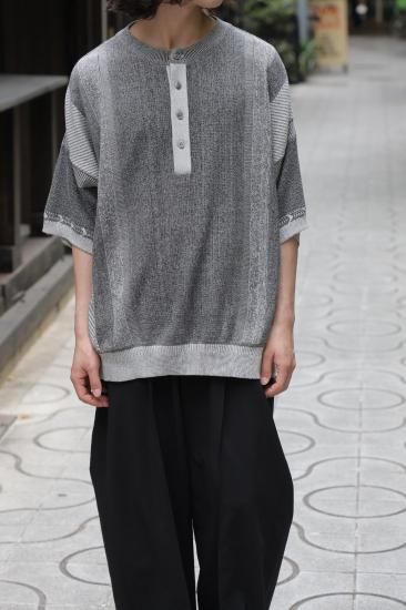 YASHIKI / Fumon Henley Knit (MIX-GRAY) | フモンヘンリー