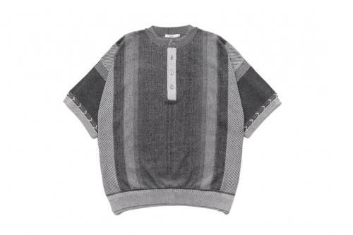 <img class='new_mark_img1' src='https://img.shop-pro.jp/img/new/icons2.gif' style='border:none;display:inline;margin:0px;padding:0px;width:auto;' />YASHIKI / Fumon Henley Knit(MIX-GRAY)