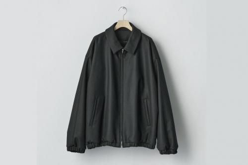 <img class='new_mark_img1' src='https://img.shop-pro.jp/img/new/icons2.gif' style='border:none;display:inline;margin:0px;padding:0px;width:auto;' />ssstein / MELTON OVERSIZED ZIP JACKET(BLACK)