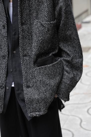 ANCELLM | アンセルム DAMAGE WOOL HERRINGBONE COVER ALL(WHITE×BLACK