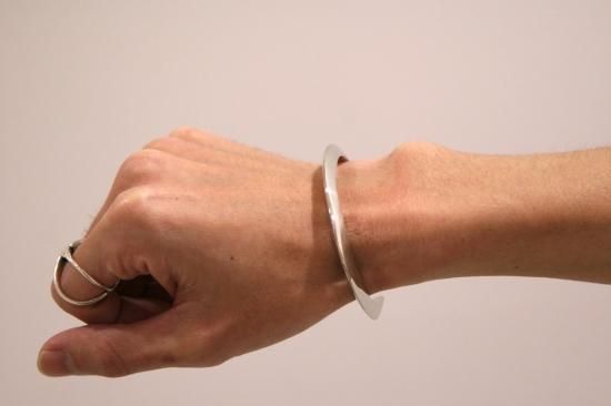 ACE by morizane / triangle thin cuff(Antique silver) 通販サイト