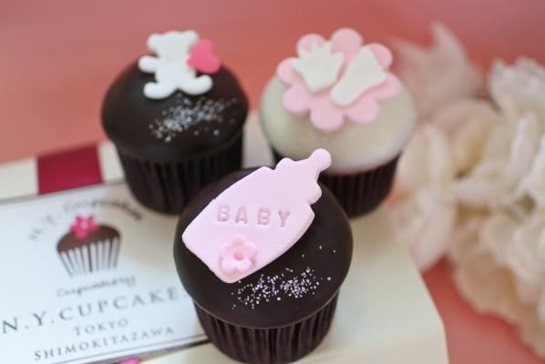 ニューヨーク カップケーキ Baby Shower Cupcakes