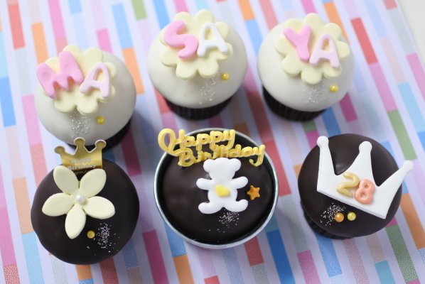 ニューヨーク カップケーキ Birthday Cupcakes
