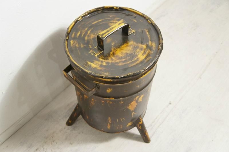 杉無垢材×アイアン ペール缶付き アウトドアテーブル