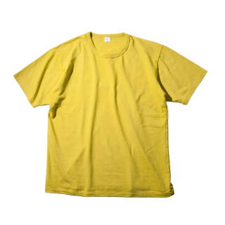  ̸/L1 ESG. HOMEafter 10 years EW Tee MUSTARDߤԤŷûۻѡääꥷ륨å