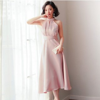 豊富な4色展開 フレアな美シルエットのロング丈ホルターネックドレス ワンピース XS〜3L