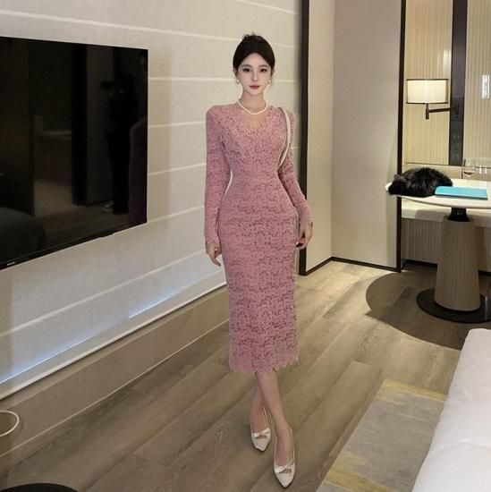 タイトなマーメードスカートの美シルエット ロング丈総レース長袖ワンピース タイトドレス