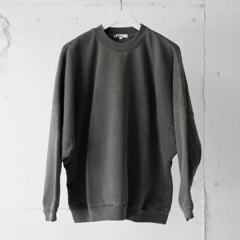 <img class='new_mark_img1' src='https://img.shop-pro.jp/img/new/icons14.gif' style='border:none;display:inline;margin:0px;padding:0px;width:auto;' />kontor/ PIGMENT DYE DOLMAN SWEATER 