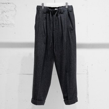 <img class='new_mark_img1' src='https://img.shop-pro.jp/img/new/icons14.gif' style='border:none;display:inline;margin:0px;padding:0px;width:auto;' />Blanc YM/ Cashmere wool 3tack wide pants 