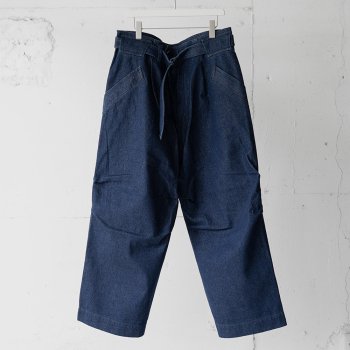 <img class='new_mark_img1' src='https://img.shop-pro.jp/img/new/icons14.gif' style='border:none;display:inline;margin:0px;padding:0px;width:auto;' />ESSAY/ BELTED FIELD PANTS  