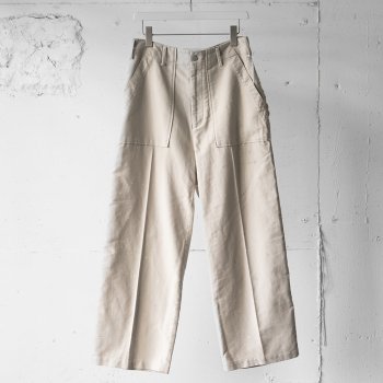 <img class='new_mark_img1' src='https://img.shop-pro.jp/img/new/icons14.gif' style='border:none;display:inline;margin:0px;padding:0px;width:auto;' />YOKE/ PAINTED WIDE BAKER PANTS 