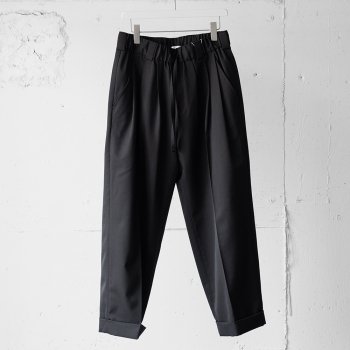 <img class='new_mark_img1' src='https://img.shop-pro.jp/img/new/icons14.gif' style='border:none;display:inline;margin:0px;padding:0px;width:auto;' />Blanc YM/ Wide Easy Trousers 