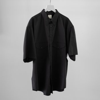 <img class='new_mark_img1' src='https://img.shop-pro.jp/img/new/icons14.gif' style='border:none;display:inline;margin:0px;padding:0px;width:auto;' />O- /  M.B.D ELBOW SLEEVE SHIRT 
