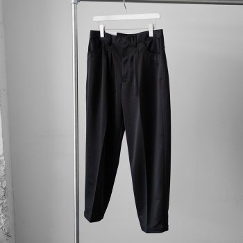<img class='new_mark_img1' src='https://img.shop-pro.jp/img/new/icons59.gif' style='border:none;display:inline;margin:0px;padding:0px;width:auto;' />FARAH/  Two tuck Wide Tapered Pants 