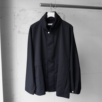 <img class='new_mark_img1' src='https://img.shop-pro.jp/img/new/icons14.gif' style='border:none;display:inline;margin:0px;padding:0px;width:auto;' />AFTERHOURS / STAND COLLAR JACKET 