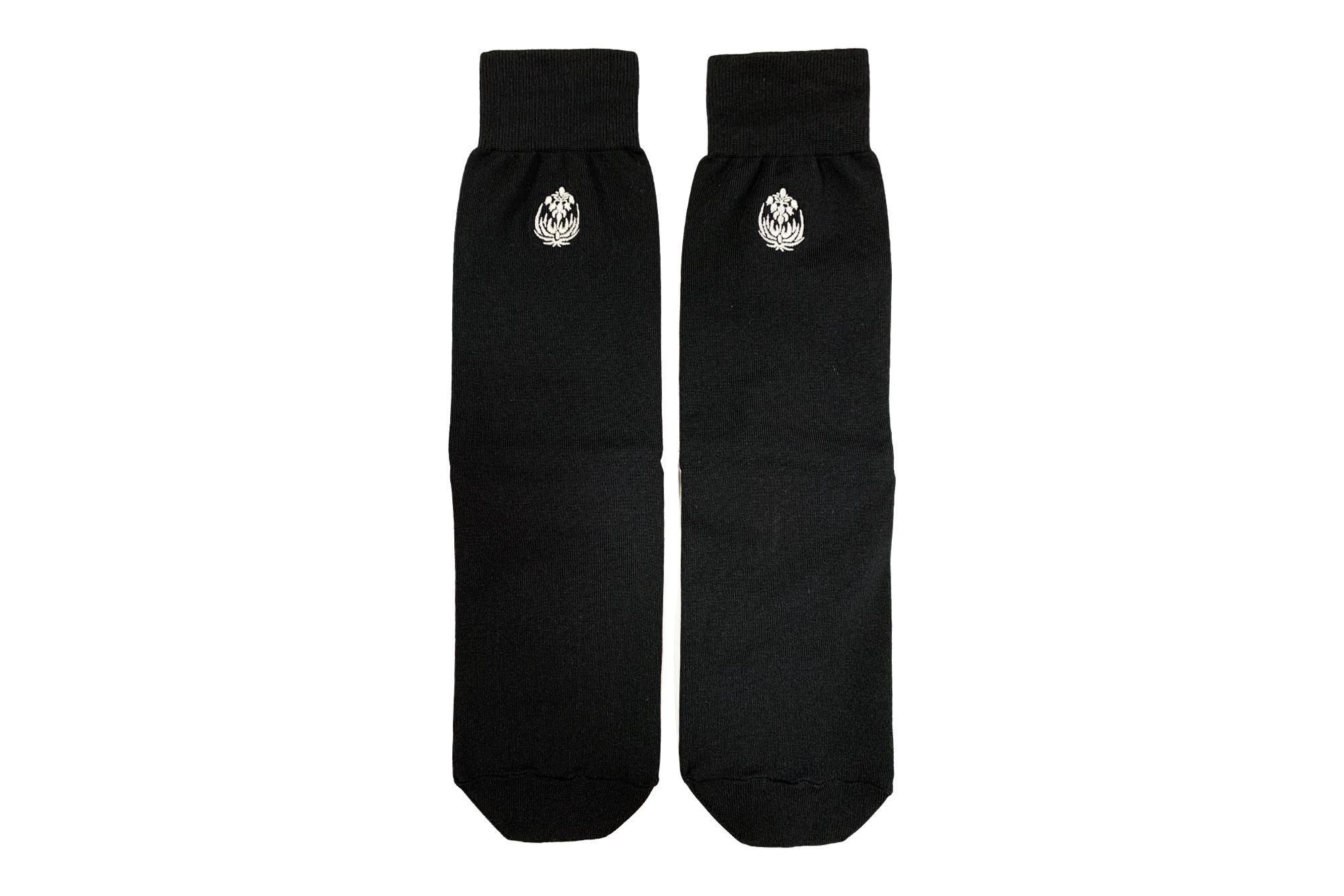 FRORAL EMBLEM SOCKS<br>BLACK/6/Ω/Ω<img class='new_mark_img2' src='https://img.shop-pro.jp/img/new/icons41.gif' style='border:none;display:inline;margin:0px;padding:0px;width:auto;' />