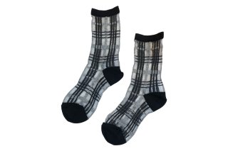 SEE-THROUGH CHECK SOCKS<br>SILVERBLACKξʲ