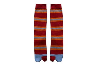 HeRIN.CYE×FAKUI MULTI BODER TABI SOCKS<br>RED<img class='new_mark_img2' src='https://img.shop-pro.jp/img/new/icons5.gif' style='border:none;display:inline;margin:0px;padding:0px;width:auto;' />の商品画像