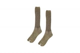 GLITTER TABI LOOSE SOCKS<br>GOLD<img class='new_mark_img2' src='https://img.shop-pro.jp/img/new/icons5.gif' style='border:none;display:inline;margin:0px;padding:0px;width:auto;' />ξʲ