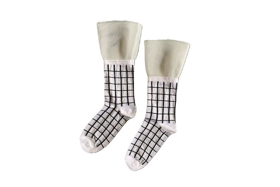 PATTERNED MESH BLOCKED SOCKS<br>WHITE<img class='new_mark_img2' src='https://img.shop-pro.jp/img/new/icons5.gif' style='border:none;display:inline;margin:0px;padding:0px;width:auto;' />