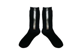 FOIL PRINT SOCKS<br>BLACK×SILVER<img class='new_mark_img2' src='https://img.shop-pro.jp/img/new/icons5.gif' style='border:none;display:inline;margin:0px;padding:0px;width:auto;' />の商品画像