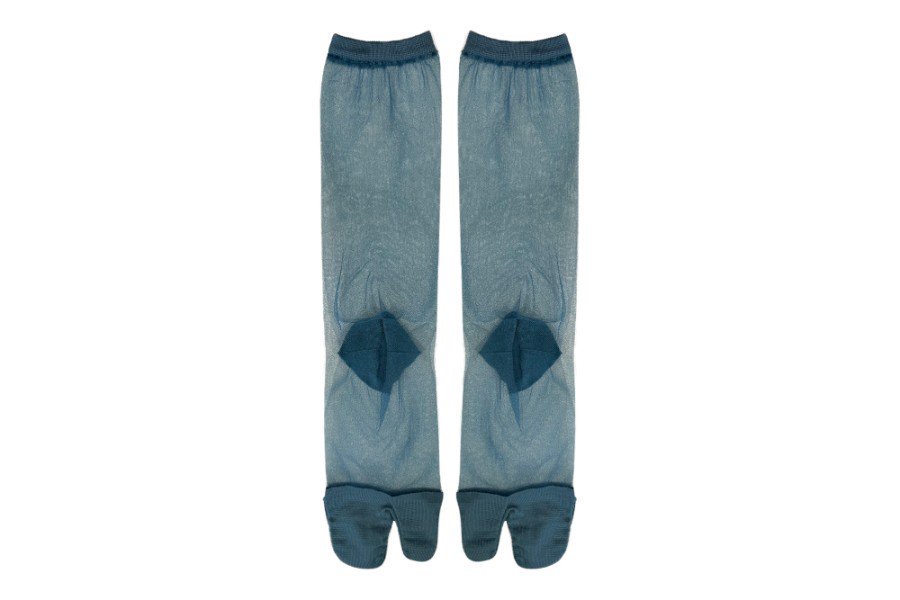 SEE-THROUGH TABI SOCKS<br>BLUE<img class='new_mark_img2' src='https://img.shop-pro.jp/img/new/icons5.gif' style='border:none;display:inline;margin:0px;padding:0px;width:auto;' />