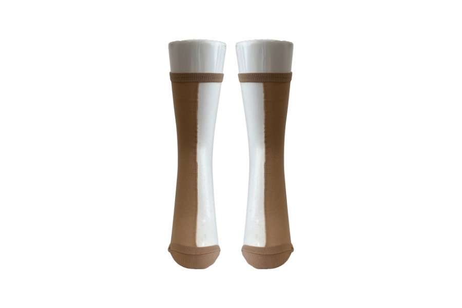1COLOR SEE-THROUGH SOCKS<br>BEIGE<img class='new_mark_img2' src='https://img.shop-pro.jp/img/new/icons5.gif' style='border:none;display:inline;margin:0px;padding:0px;width:auto;' />