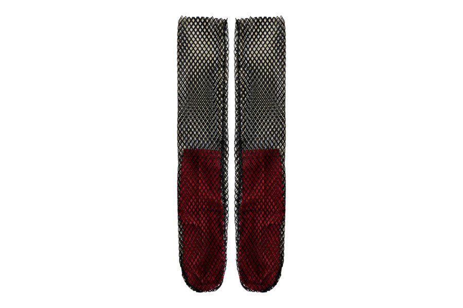 LAYERED NET TULLE SOCKS<br>BLACKRED<img class='new_mark_img2' src='https://img.shop-pro.jp/img/new/icons5.gif' style='border:none;display:inline;margin:0px;padding:0px;width:auto;' />