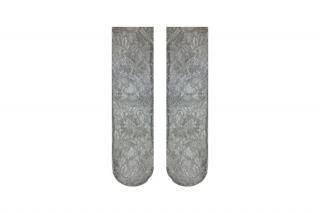 GLITTER LACE TULLE SOCKS<br>SILVER<img class='new_mark_img2' src='https://img.shop-pro.jp/img/new/icons5.gif' style='border:none;display:inline;margin:0px;padding:0px;width:auto;' />ξʲ