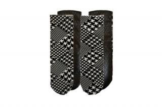 HOUNDSTOOTH TULLE FAUX LEATHER SOCKS<br>BLACK<img class='new_mark_img2' src='https://img.shop-pro.jp/img/new/icons5.gif' style='border:none;display:inline;margin:0px;padding:0px;width:auto;' />ξʲ