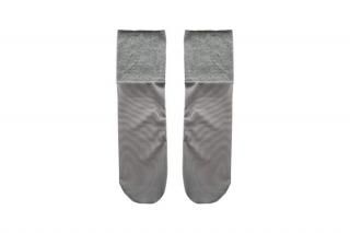 GLITTER KNIT TULLE SOCKS<br>GRAY<img class='new_mark_img2' src='https://img.shop-pro.jp/img/new/icons5.gif' style='border:none;display:inline;margin:0px;padding:0px;width:auto;' />ξʲ