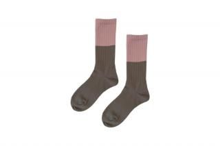 COLOR BLOCK SPORTS SOCKS<br>PINK×GRAY<img class='new_mark_img2' src='https://img.shop-pro.jp/img/new/icons5.gif' style='border:none;display:inline;margin:0px;padding:0px;width:auto;' />の商品画像