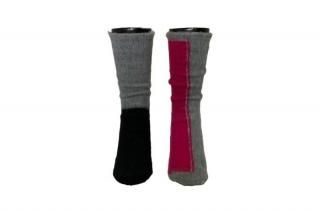 COLOR BLOCK SOCKS<br>GRAY×PINK×BLACK<img class='new_mark_img2' src='https://img.shop-pro.jp/img/new/icons5.gif' style='border:none;display:inline;margin:0px;padding:0px;width:auto;' />の商品画像